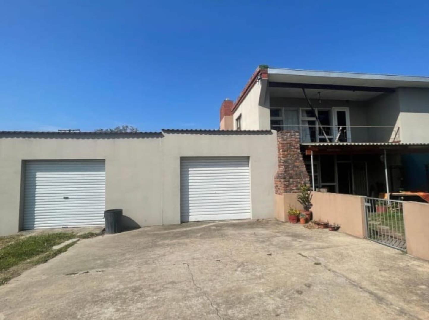 9 Bedroom Farm for Sale - Eastern Cape