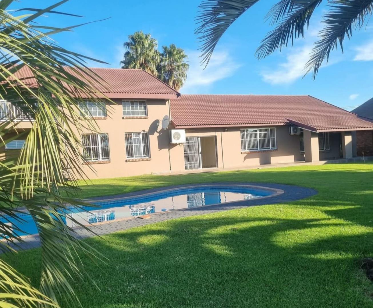 5 Bedroom House for Sale - Gauteng