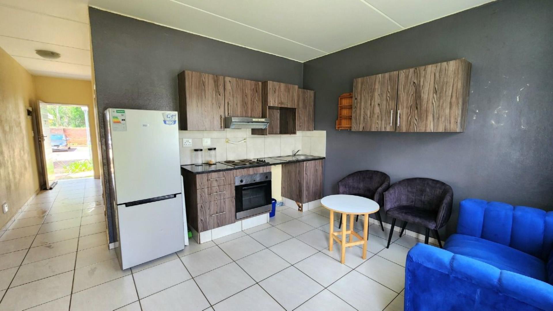 1 Bedroom Apartment for Sale - Gauteng