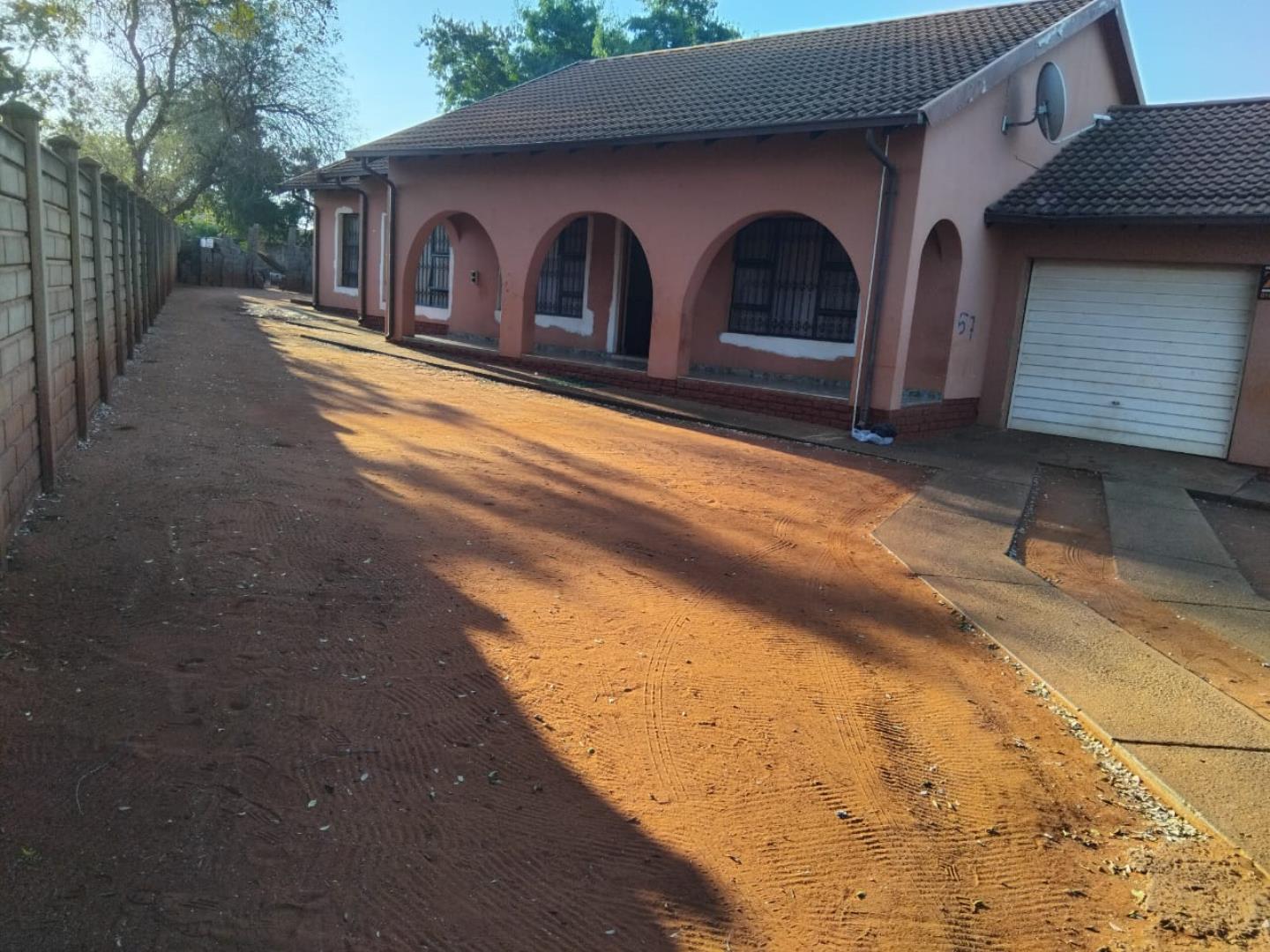 3 Bedroom House for Sale - North West