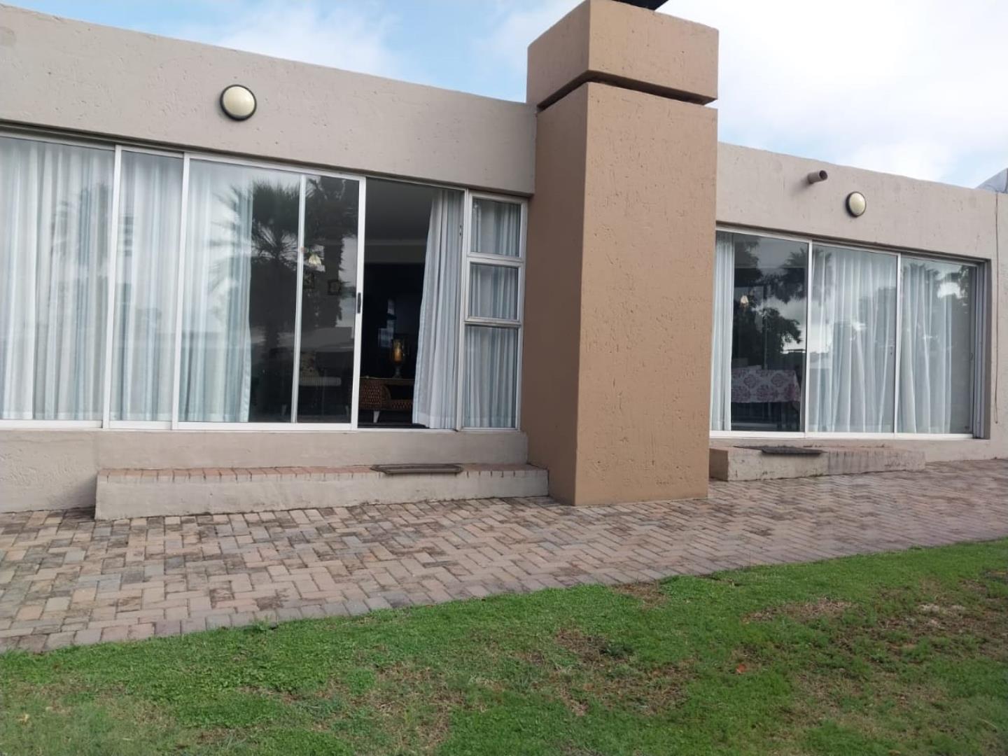 2 Bedroom Townhouse for Sale - Gauteng