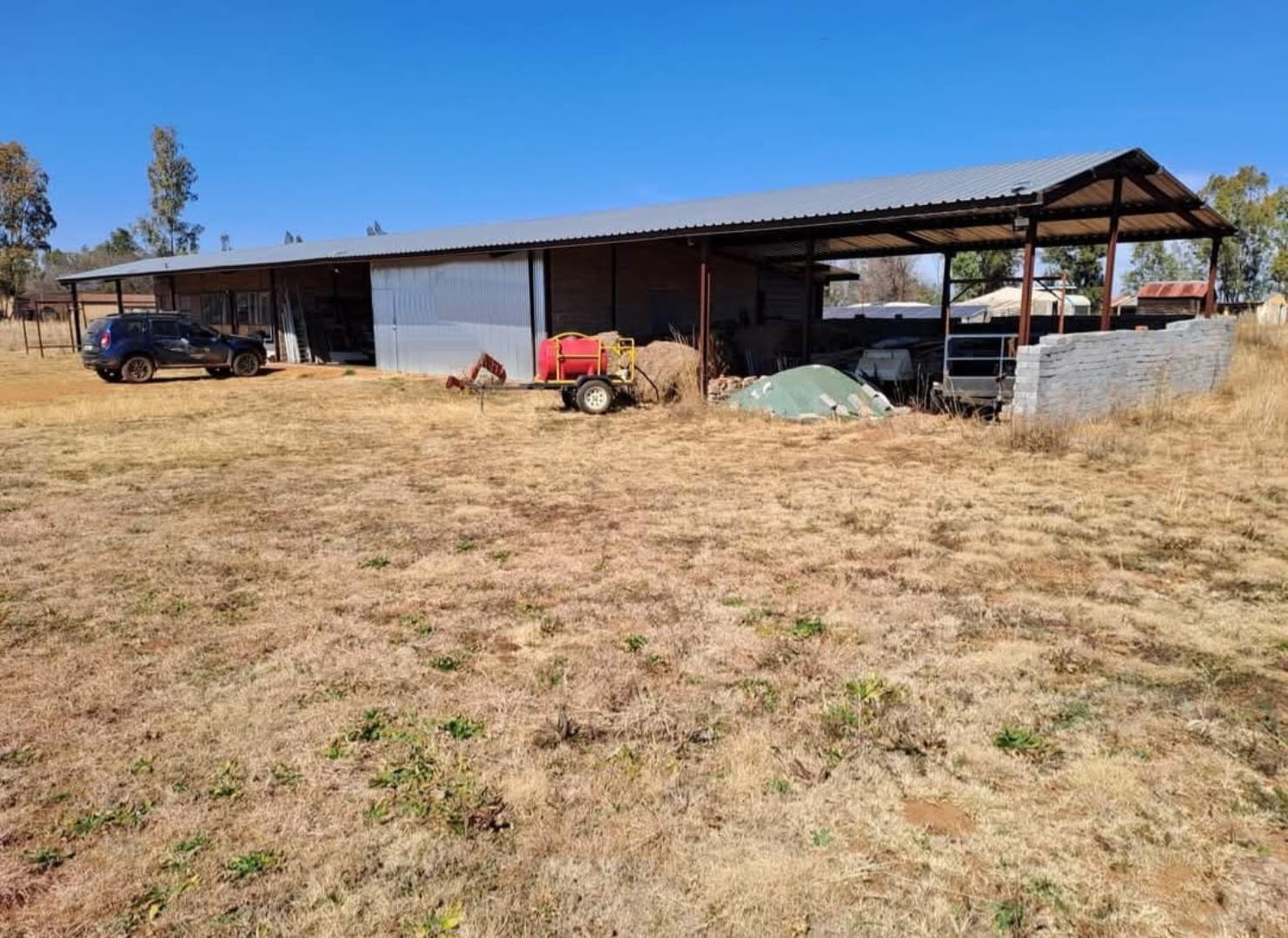 2 Bedroom Farm for Sale - North West
