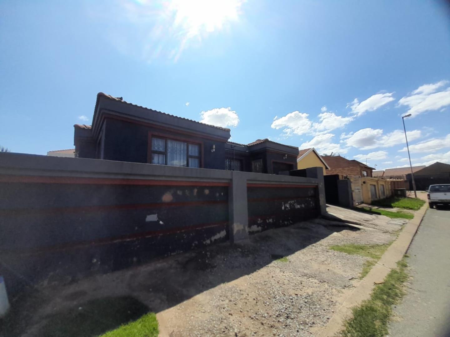 3 Bedroom House for Sale - Gauteng