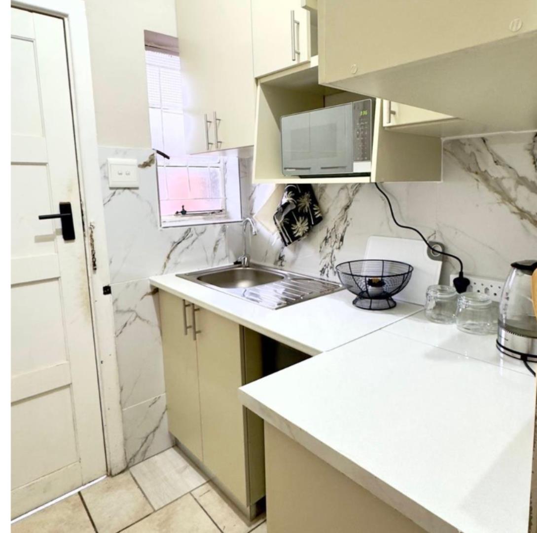 1 Bedroom Apartment for Sale - Eastern Cape
